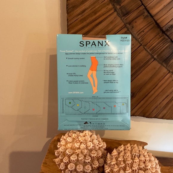 Spanx By Sara Blaklely Power Panties Underwear , Color Bare, Size D - Picture 4 of 4